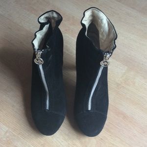 Michael Kors Suede booties